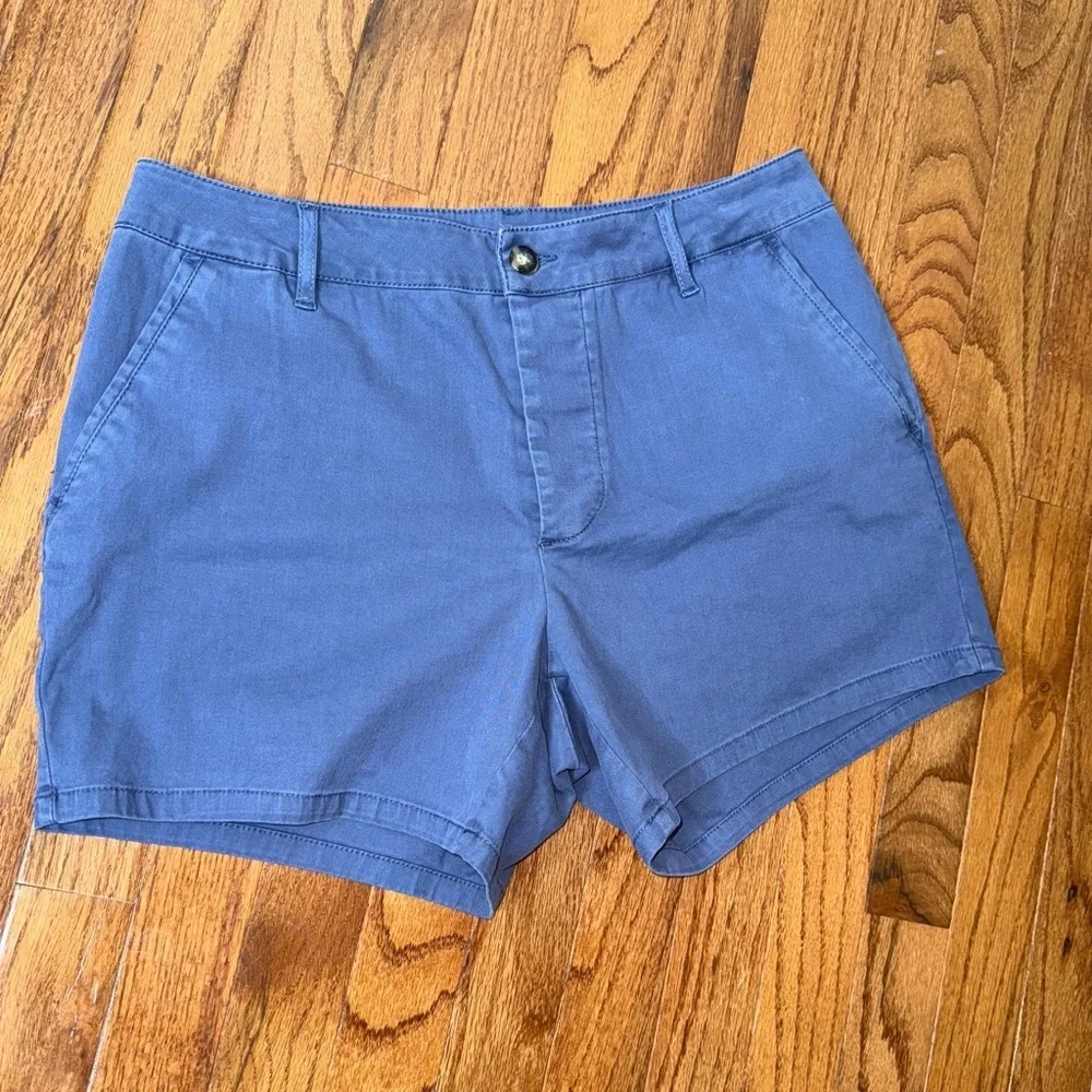 ASOS Slate Blue Button Front Shorts Size 32